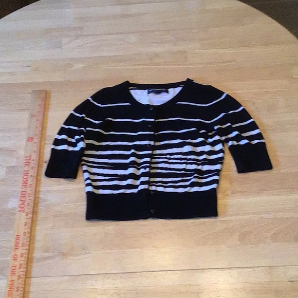 Express Design Studio black and white cropped short-sleeve sweater XS - Picture 2 of 3